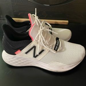 Womens Tennis Shoes